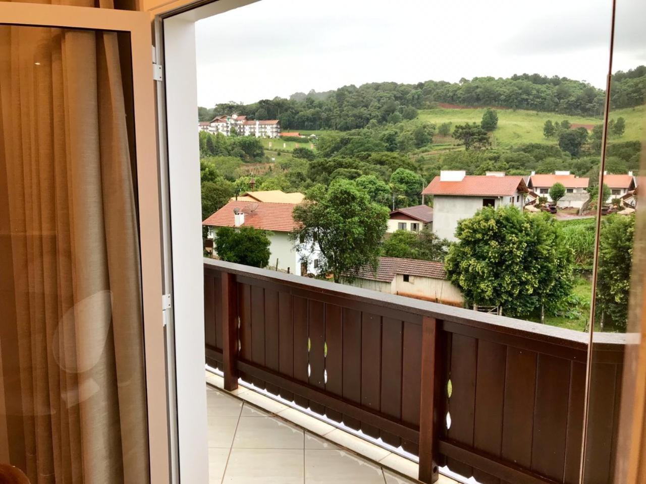 Alpen Hospedagem Treze Tílias Esterno foto